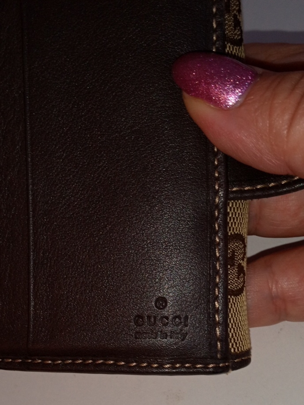 Gucci Brown GG Canvas Wallet with Gold Heart Emblem - Picture 7 of 8